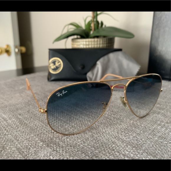 *AUTHENTIC* Ray Ban Blue Gradiant Gold Sunglasses main image 7